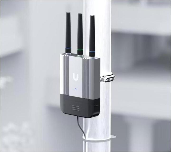 Immagine prodotto Ubiquiti UMR-Industriale