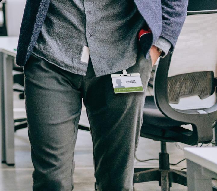 Image du produit Q-Connect Boîtier rigide pour cartes de sécurité avec clip