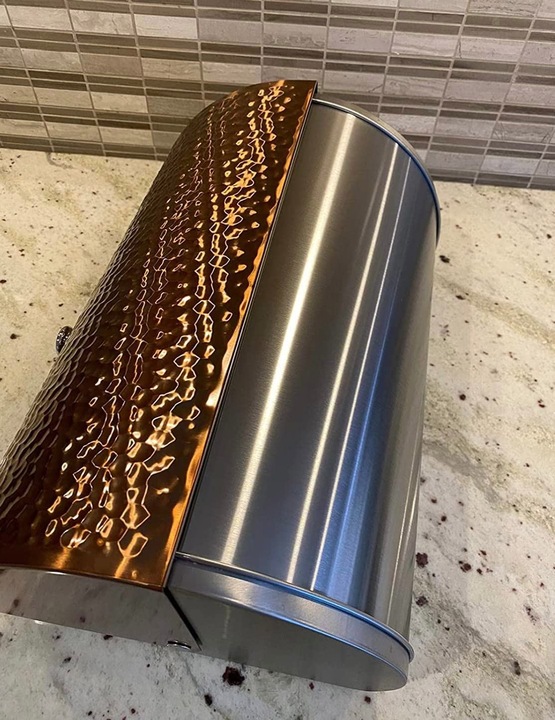 Productafbeelding BerlingerHaus Metallic Line Rose Gold Colours Roestvrijstalen Editie Broodtrommel