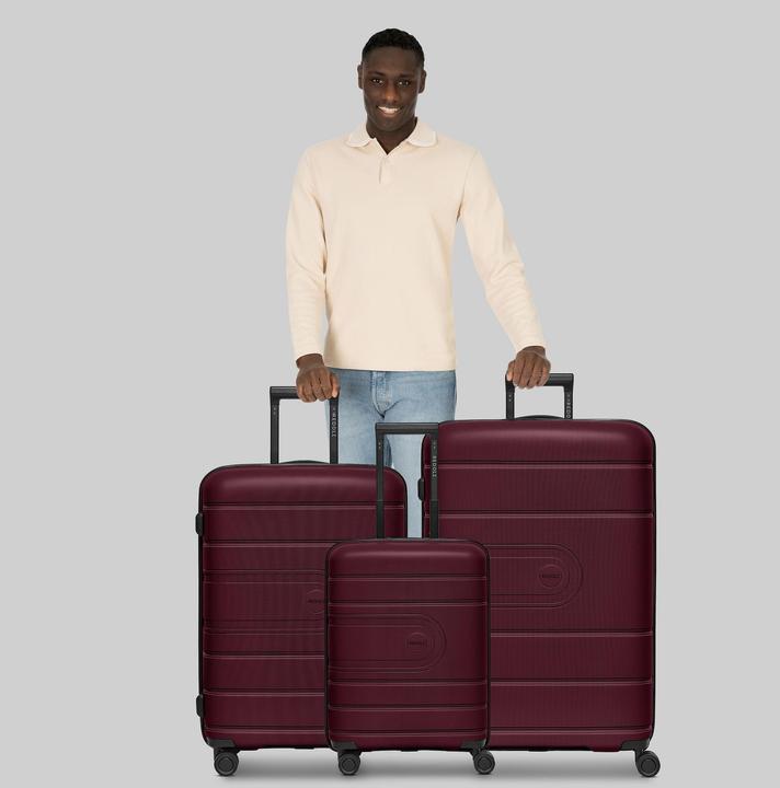 Actual product image Redolz Essentials 11 4 Rollen Kofferset 3-teilig mit Dehnfalte (240 l)