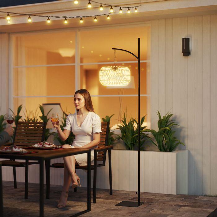 Produktbild Swisshandel24 Stehlampe Rattan Solarlampen mit Lichtsensor Boho-Stil IP44 (15 lm, IP44)