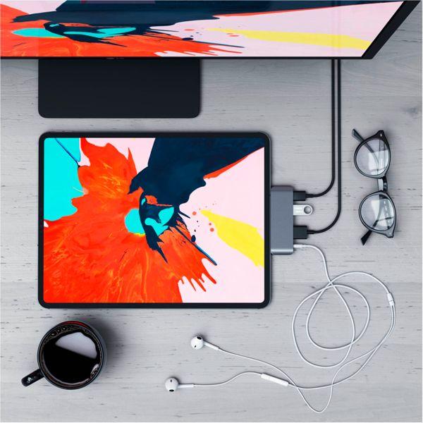 Actual product image Satechi Mobile Pro (USB-C, 4 ports)