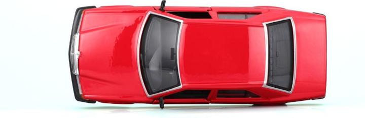 Actual product image Bburago Mercedes Benz 190E 1987 1/24 red