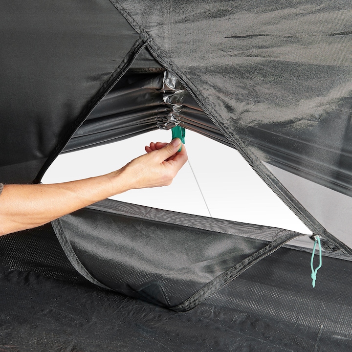 Actual product image Quechua MH100 FRESH & BLACK (Dome tent, 3 kg, 2 persons)