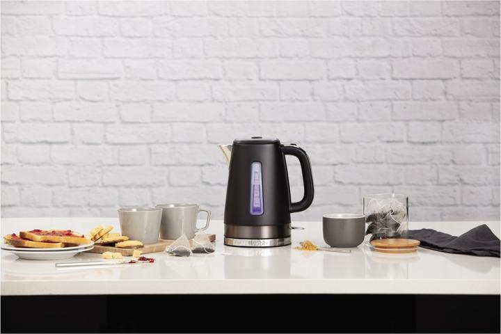 Actual product image Russell Hobbs Remington Matte Black 26140-70 (1.70 l)