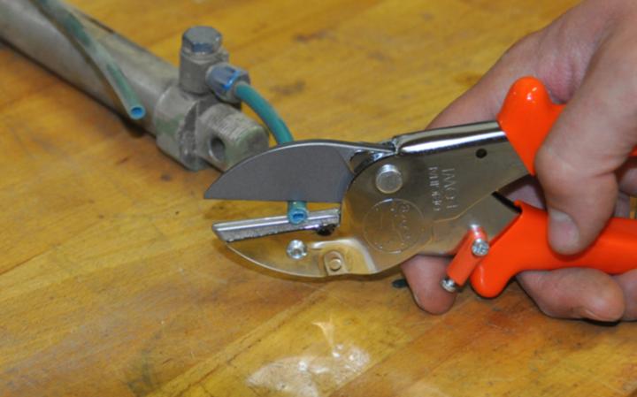 Produktbild Löwe Universalschere (200 mm)