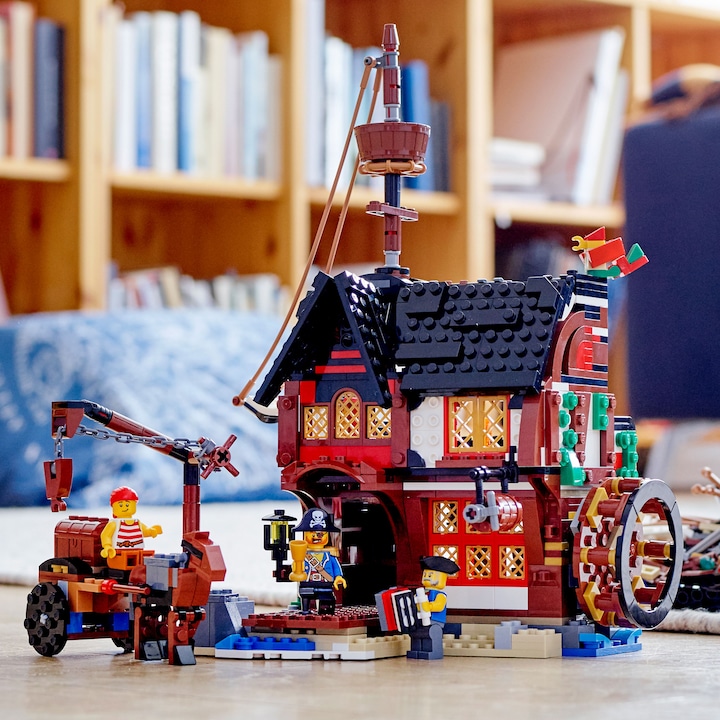 Produktbild LEGO Piratenschiff (31109, LEGO Creator 3-in-1)