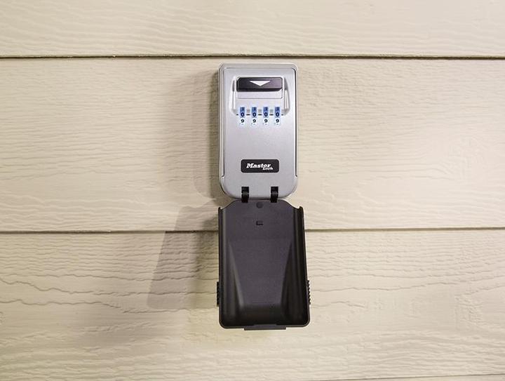 Actual product image Master Lock 5425e Light Up Dial Select Access Wall Mounted Key Box