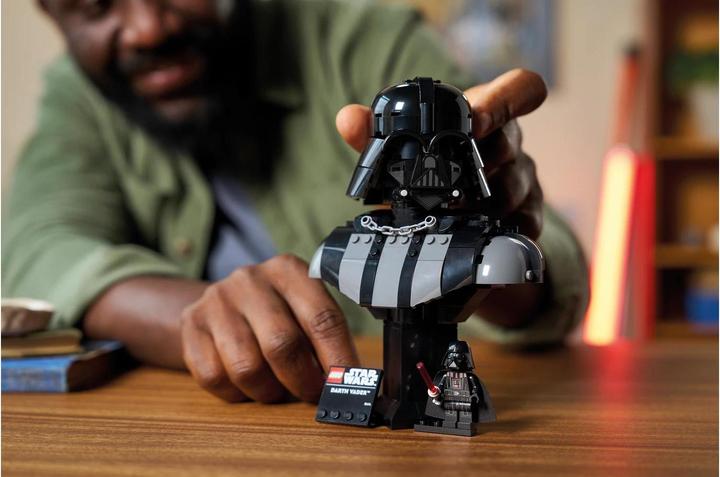 Immagine prodotto LEGO Darth Vader Büste (LEGO Star Wars)