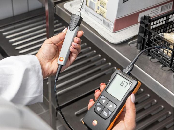 Actual product image Testo 110 Temperature measuring instrument -200 - +800 °C Sensor type NTC, Pt100 (Temperature measuring device)