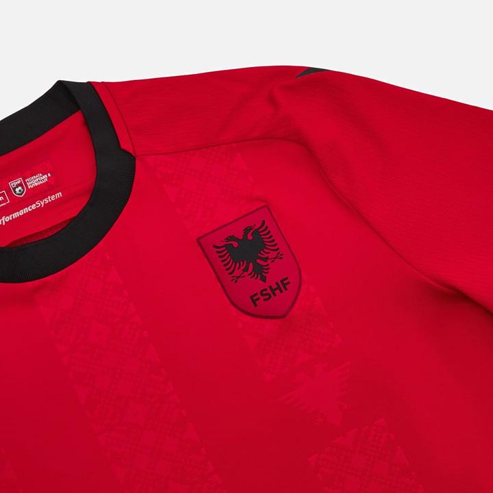 Produktbild Macron Albanien Trikot (S)