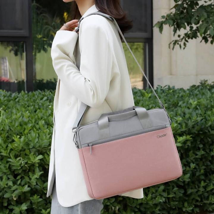 Actual product image Okade MacBook / Laptop bag, 15.6 inch, T66, Pink (15.60")