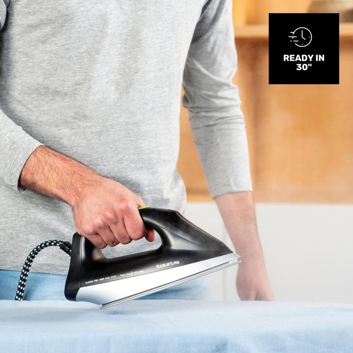 Actual product image Taurus Pro 3000 czarny (3000 W, 300 g/min)