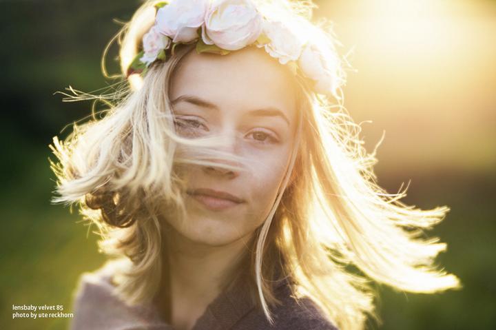 Image du produit Lensbaby Velvet 85 Canon RF (Canon RF, APS-C / DX, Plein format)