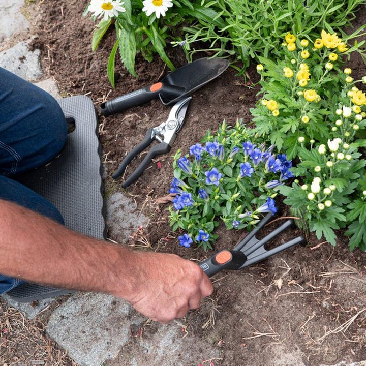 Actual product image Black & Decker Garden tool set 4pc