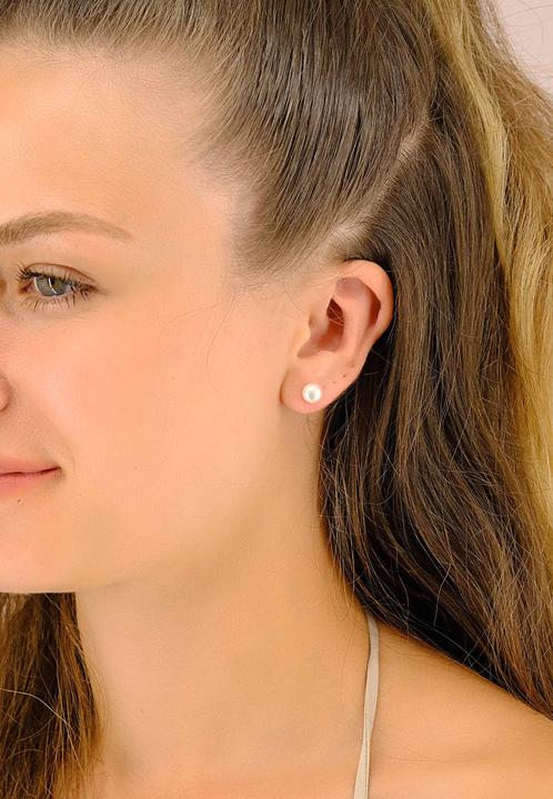Image du produit Muau Stud earrings or jaune 750 perle d'eau douce 6.5-7mm (Or jaune 750/18K)