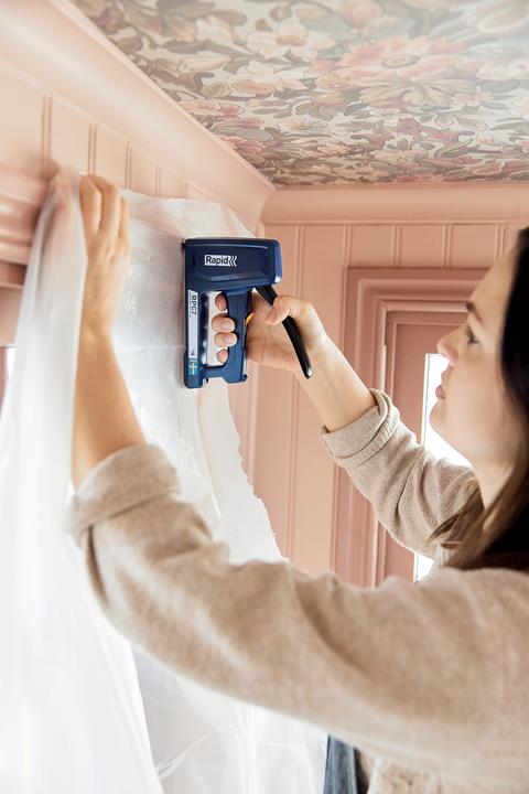 Actual product image Rapid RPC7 hand tacker