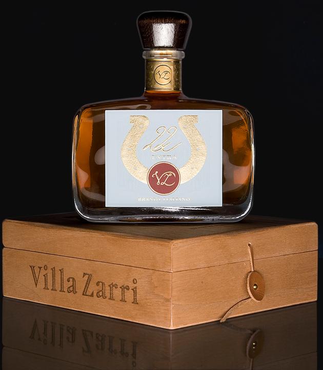 Actual product image Villa Zarri Italian Brandy 22 year old (1 x 50 cl)