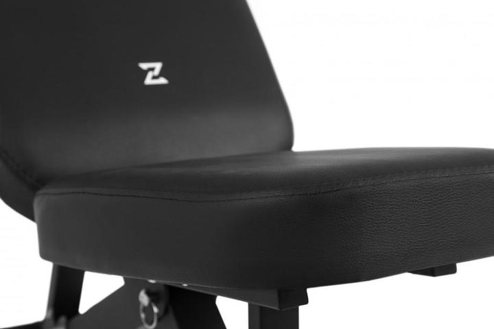 Actual product image Zipro Jacked