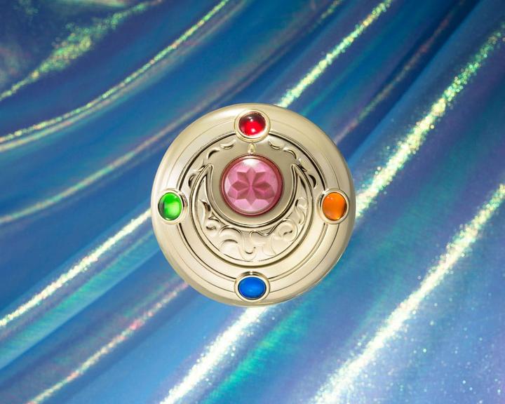 Actual product image Bandai Namco Sailor Moon Proplica Replik Verwandlungsbrosche & Verwandlungsfüller Set Brilliant Color Edition