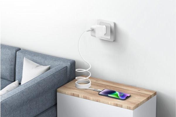 Produktbild Nevox 2M - USB-C zu USB-C 2.0 Kabel 48V/5A (2 m, USB 2.0, 240 W)