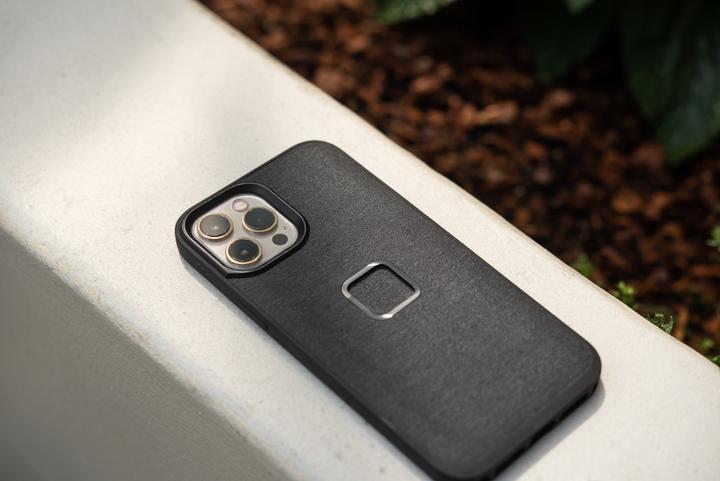 Actual product image Peak Design Everyday Cases iPhone (Apple iPhone 14)
