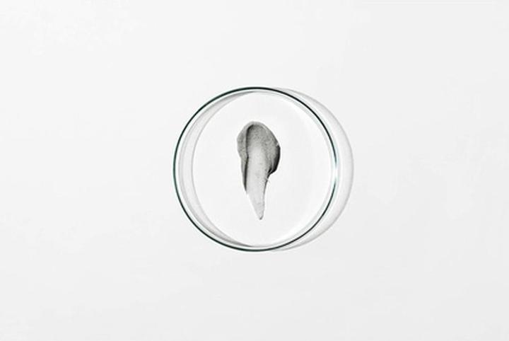 Actual product image Grown Alchemist GROWN Beauty - Intensive Body Exfoliant: Inca-Inchi, Pumice, Activated Charcoal (170 ml)