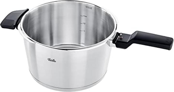 Actual product image Fissler Vitaquick Premium (22 cm, Pot, Stainless steel)