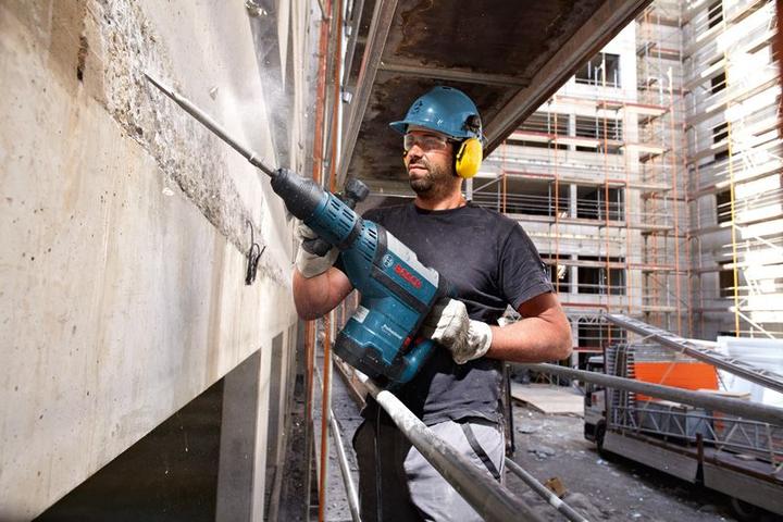 Actual product image Bosch Professional GSH 7 VC (Electrical connection)
