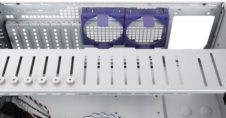 Produktbild Chieftec Geh Rackgehäuse UNC-409S-B-OP B