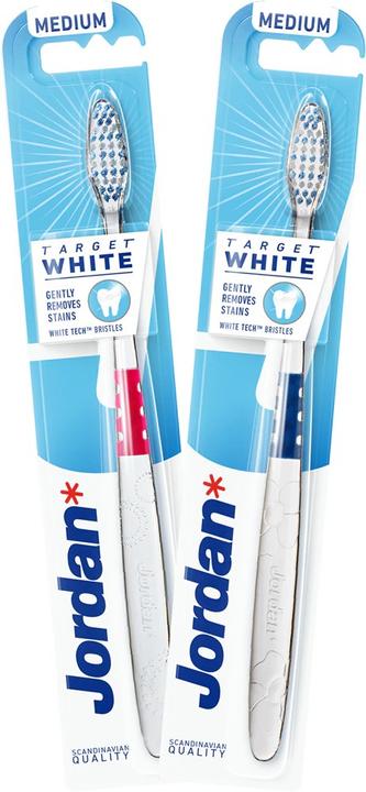 Actual product image Jordan Target White Toothbrush Medium 1 Pc. (Medium, 1x)
