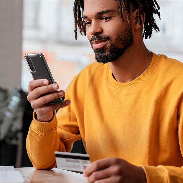 Actual product image Spigen Ultra Hybrid Case for Sony Xperia 5 IV - crystal clear (Sony Xperia 5 IV)