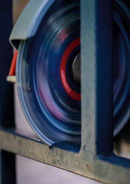 Actual product image Bosch Professional Zubehör Cutting and grinding disc Diamond cutting disc X LOCK Best for Metal 115 x 22.23 mm diameter 1 pc.