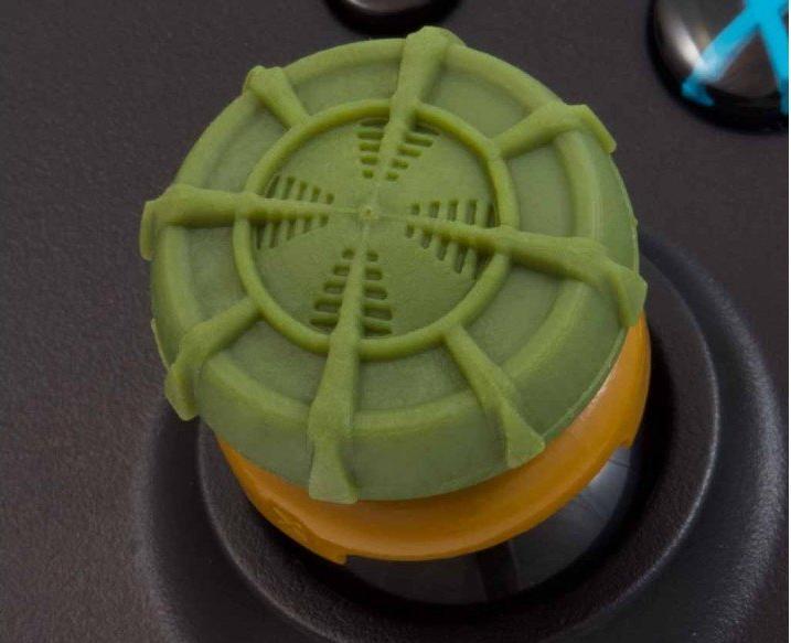 Actual product image KontrolFreek Snipr (Xbox One S)