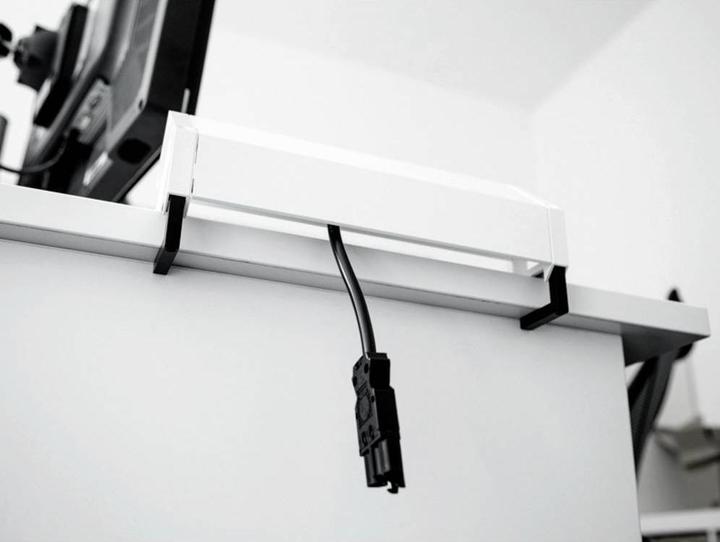 Produktbild Bachmann Haltewinkel Desk 1
