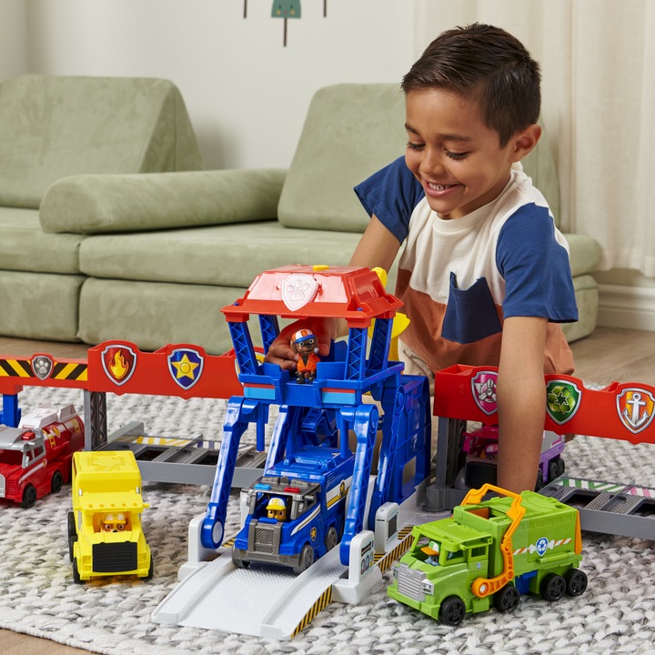 Actual product image Paw Patrol Big Trucks - Truck Stop HQ (6063869)