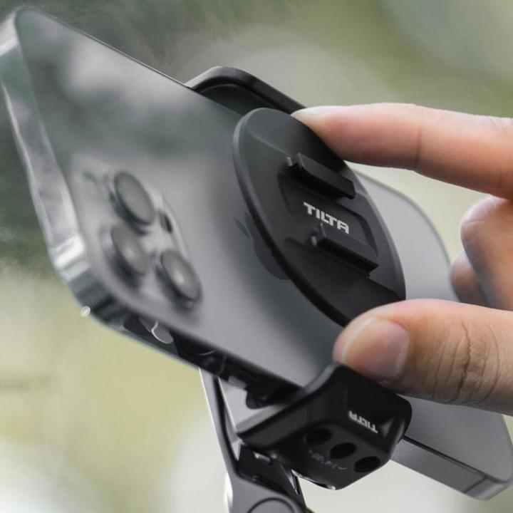 Produktbild Tilta Magnetic Mounting Bracket for Wireless Microphones (Diverses Video Zubehör)