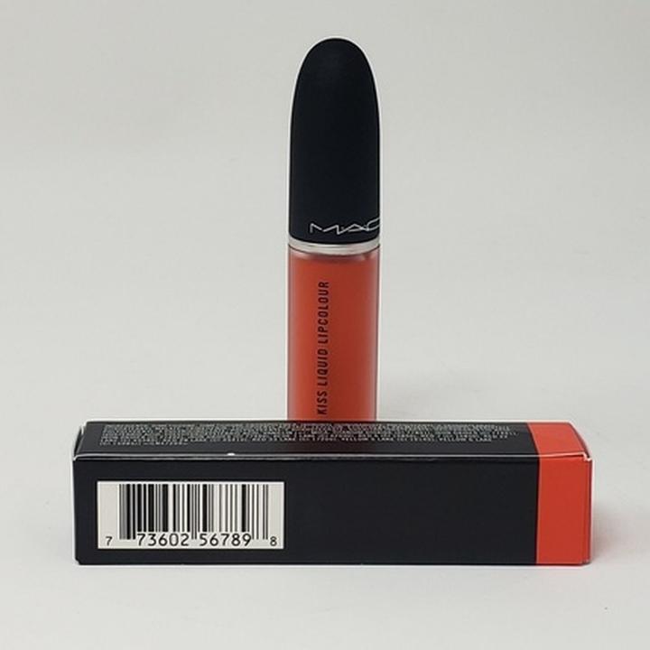 Produktbild MAC Cosmetics Powder Kiss Liquid Lipcolour (992 Resort Season)