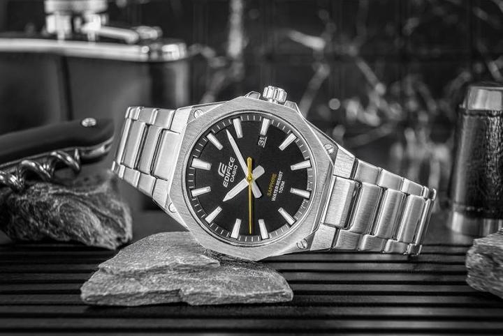 Image du produit Casio Edifice Classic (Montre analogique, 40 mm)