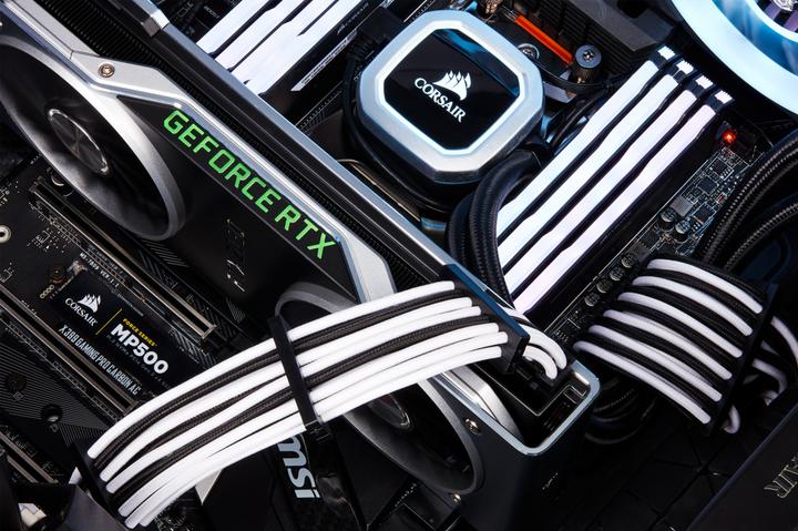 Produktbild Corsair Premium Kabelkamm Combo Kit (Gen 4)