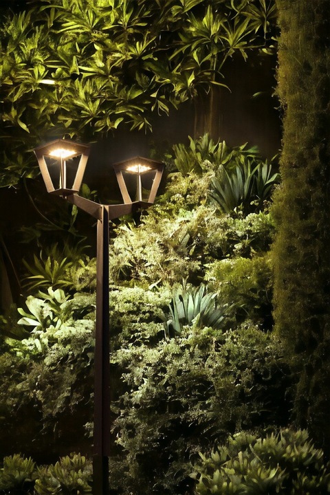 Image du produit Les Jardins Metro Lampadaire solaire Double sans fil 500 lumens (500 lm)