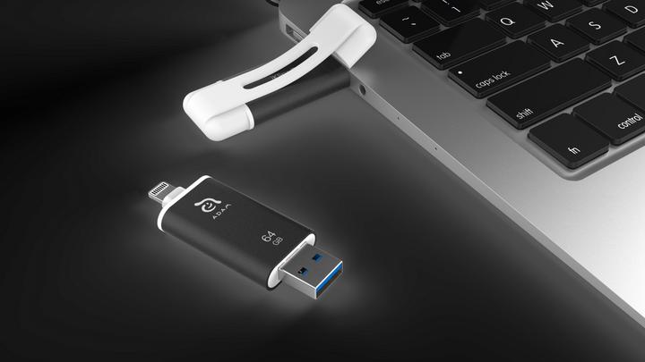 Actual product image Adam Elements iKlips II (64 GB, Lightning, USB 3.1)