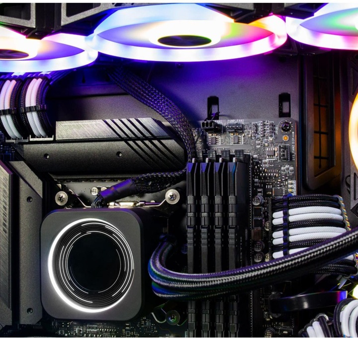 Produktbild Captiva R69-531 (AMD Ryzen 7 5800X, 32 GB, 1000 GB, GeForce RTX 3070)