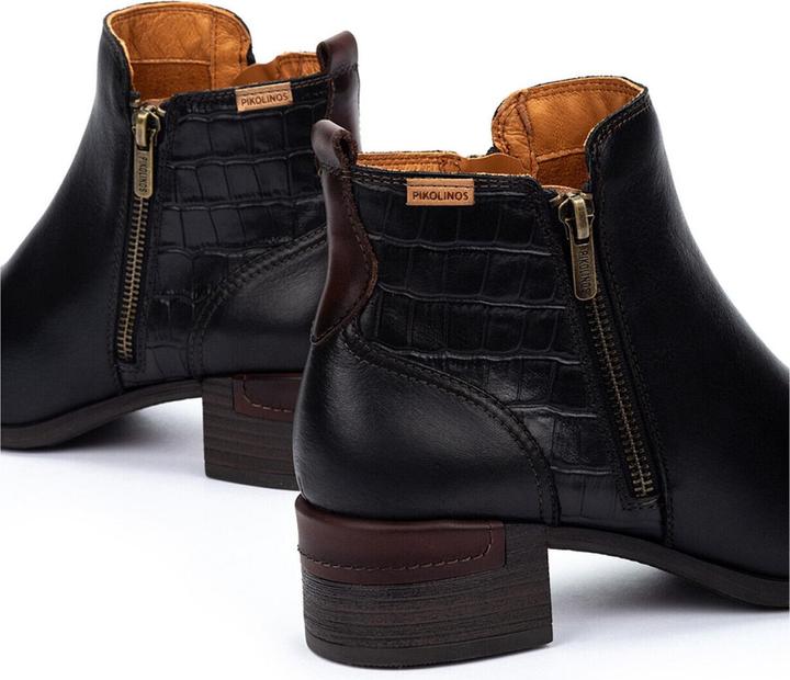 Actual product image Pikolinos Malaga (39)