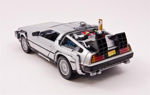 Actual product image Welly DeLorean Back to the Future II