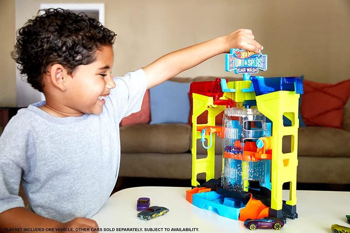 Actual product image Hot Wheels Car wash set