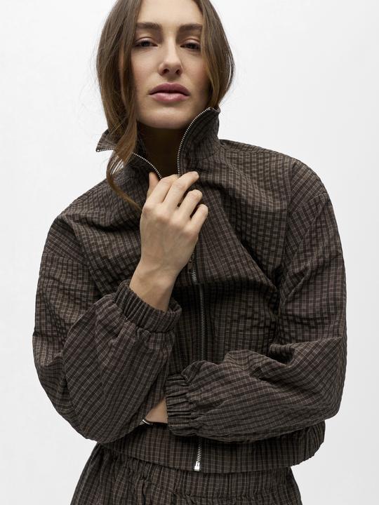 Actual product image Object Karierte Trainingsjacke (40)