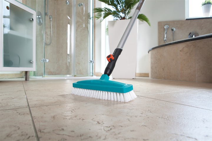 Actual product image Gardena Scrubbing brush (1 pcs.)