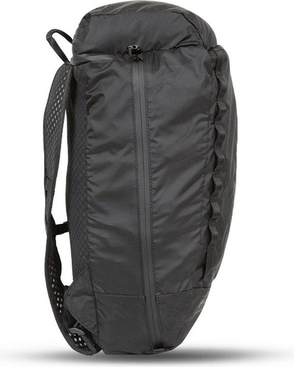 Actual product image Wandrd Veer 18 (Photo backpack, 18 l)