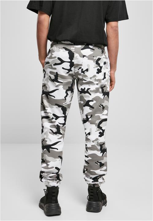 Actual product image Urban Classics Basic Camo Sweatpants 2.0 - 15327 (XS)